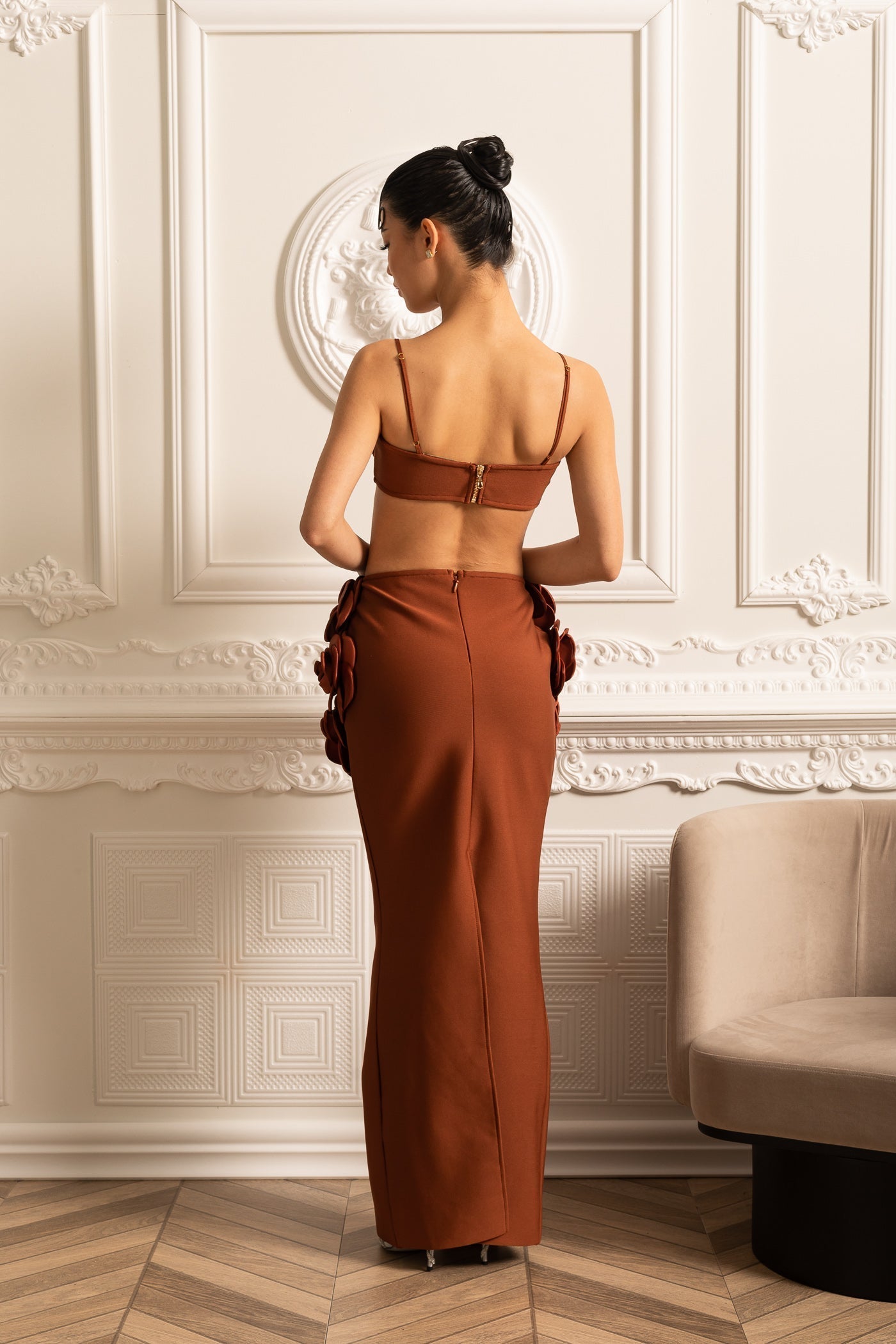 3D Çiçek Süslemeli Zarif Saten Eşofman Takımı