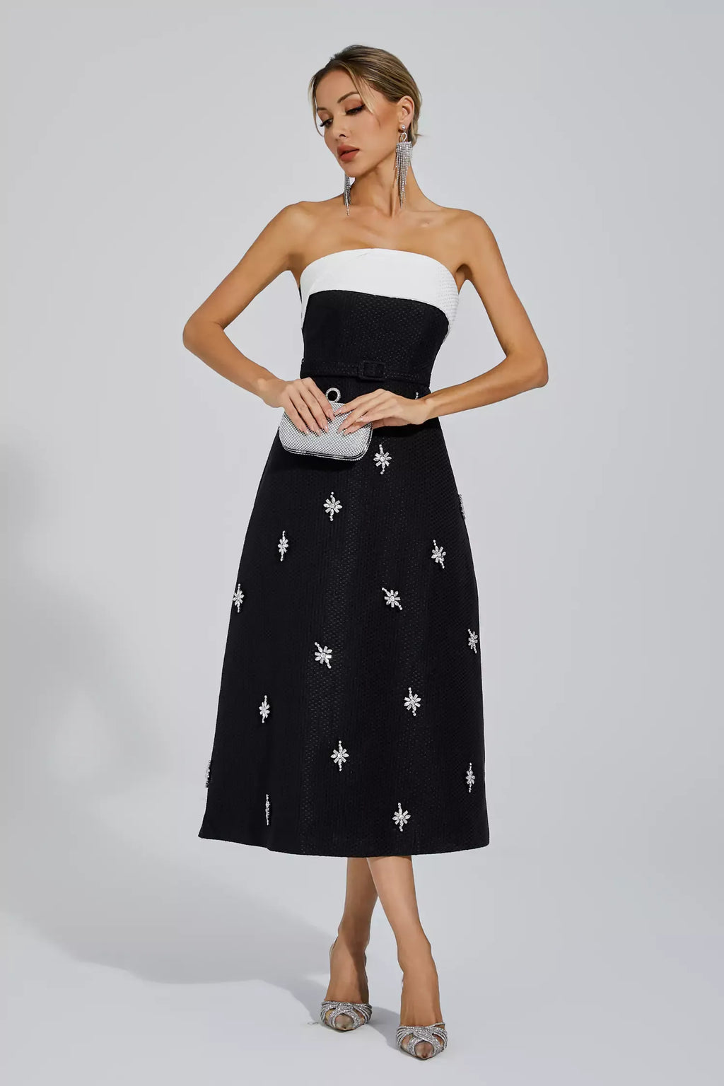 Emberlynn Siyah Beyaz Patchwork Maxi Elbise