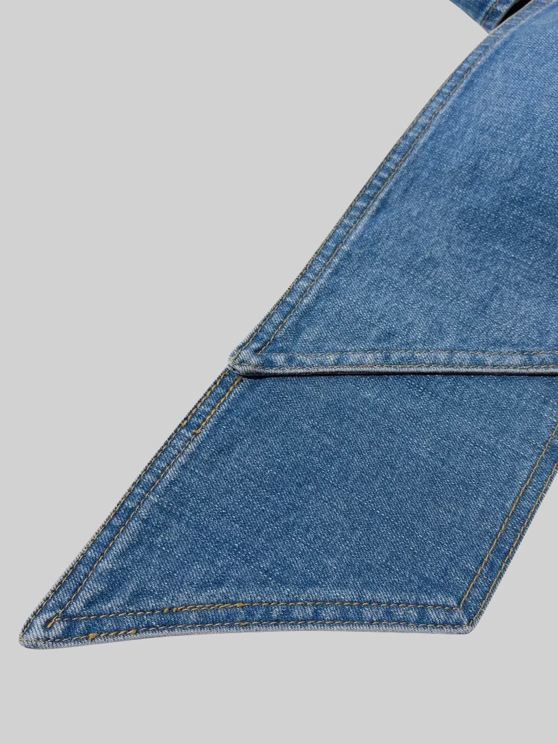 Fiyonk Detaylı Büstiyer Üst