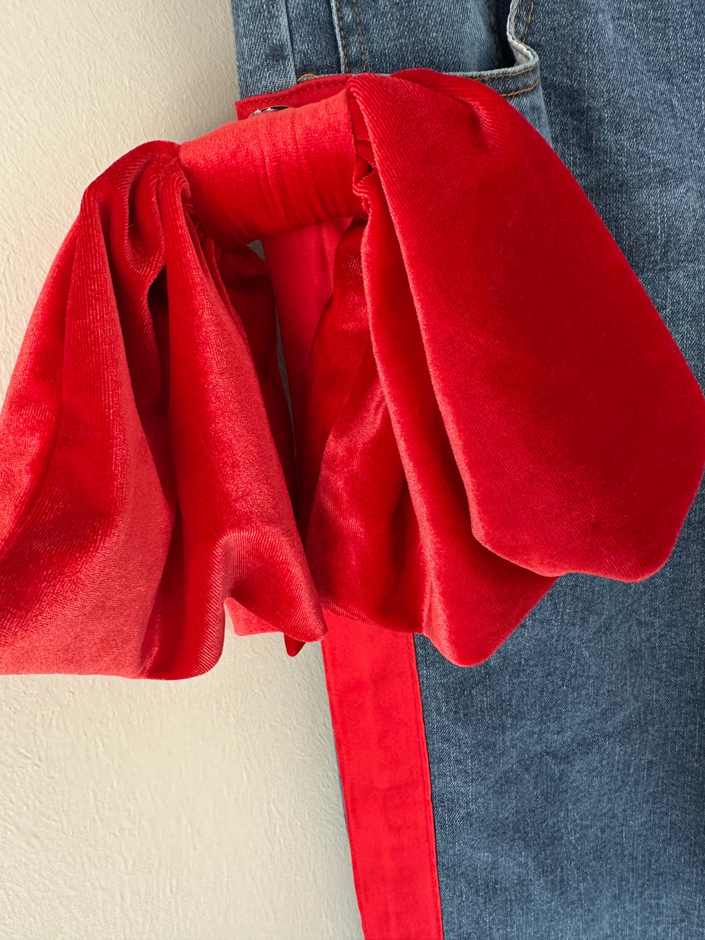 Fiyonk Detaylı Jean