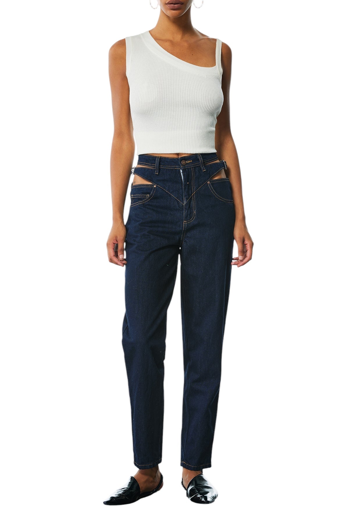 Kesik Detaylı Düz Kesim Jean