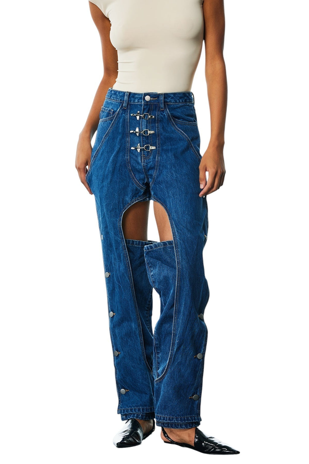 Kesik Detaylı Parçalı Düğmeli Jean