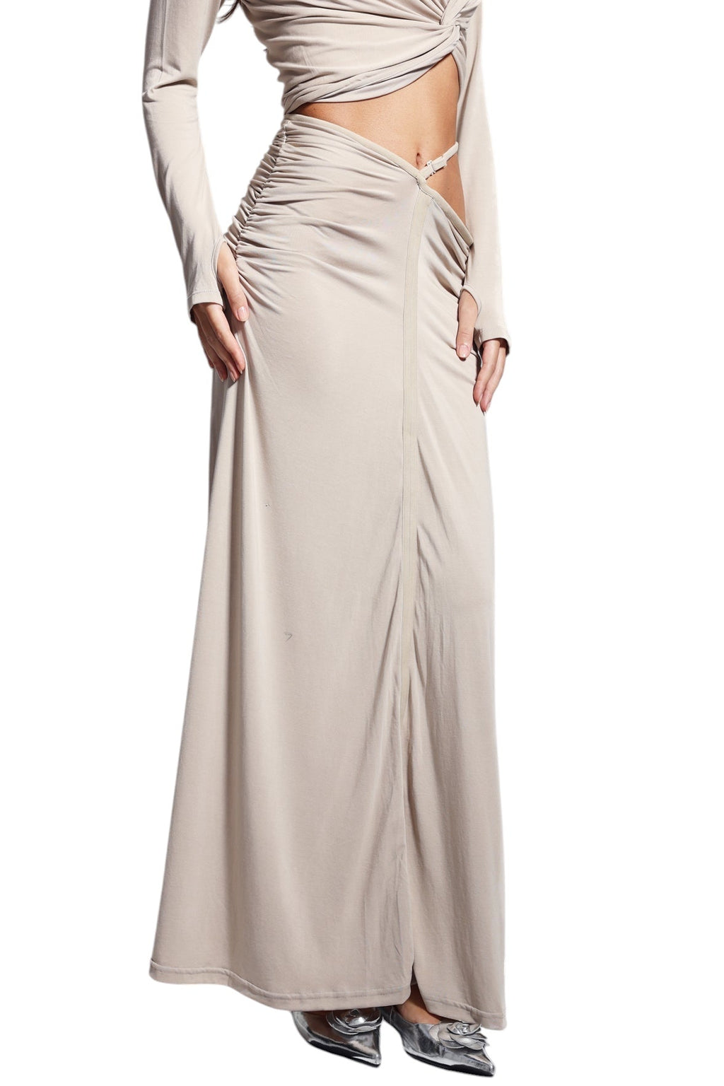 Yırtmaç Detaylı Vücuda Oturan Etek