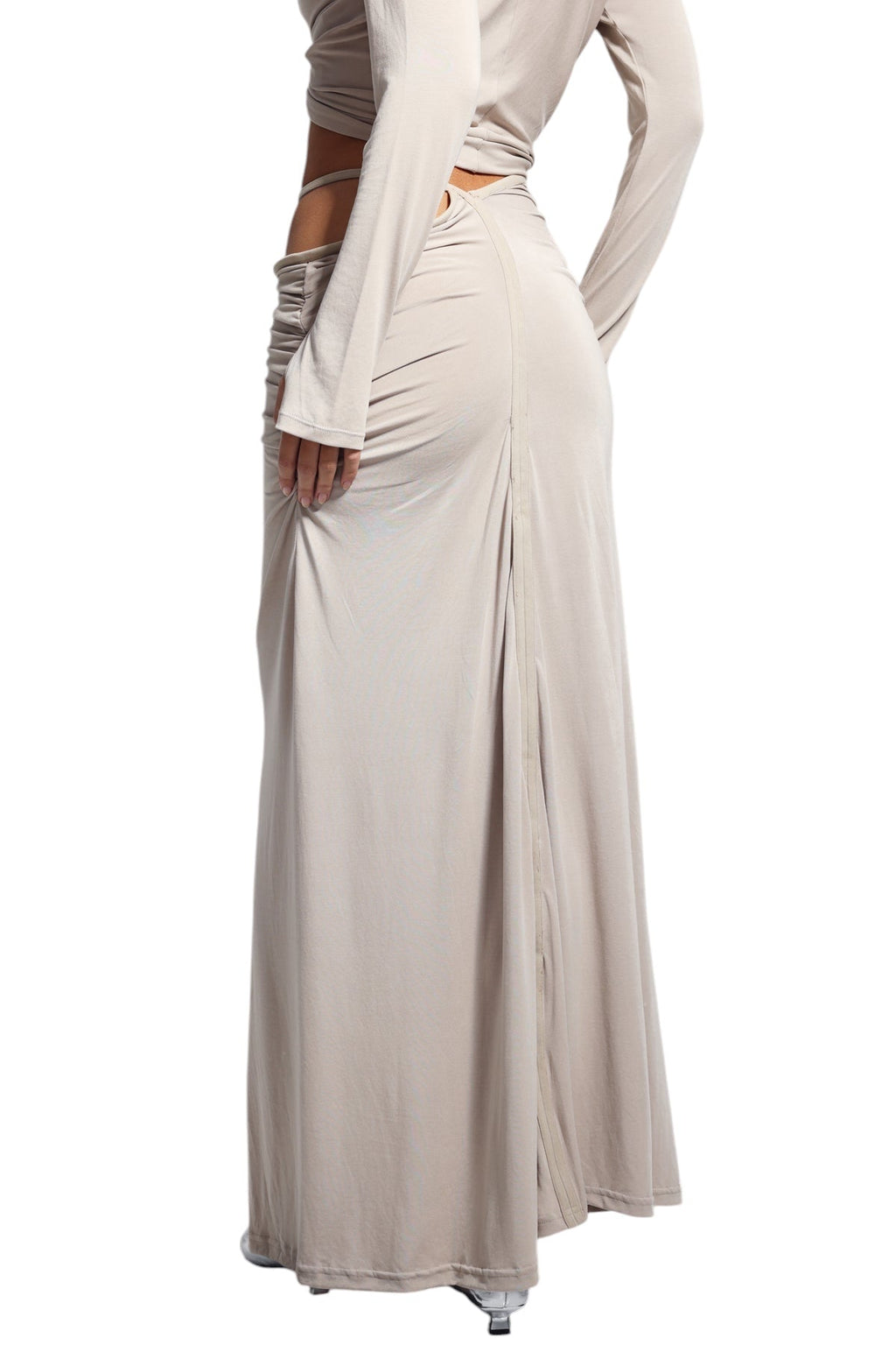 Yırtmaç Detaylı Vücuda Oturan Etek