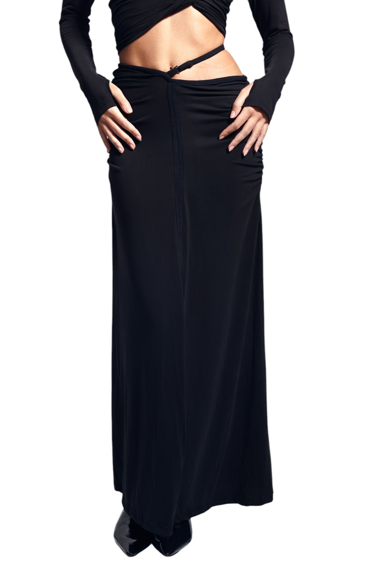 Yırtmaç Detaylı Vücuda Oturan Etek