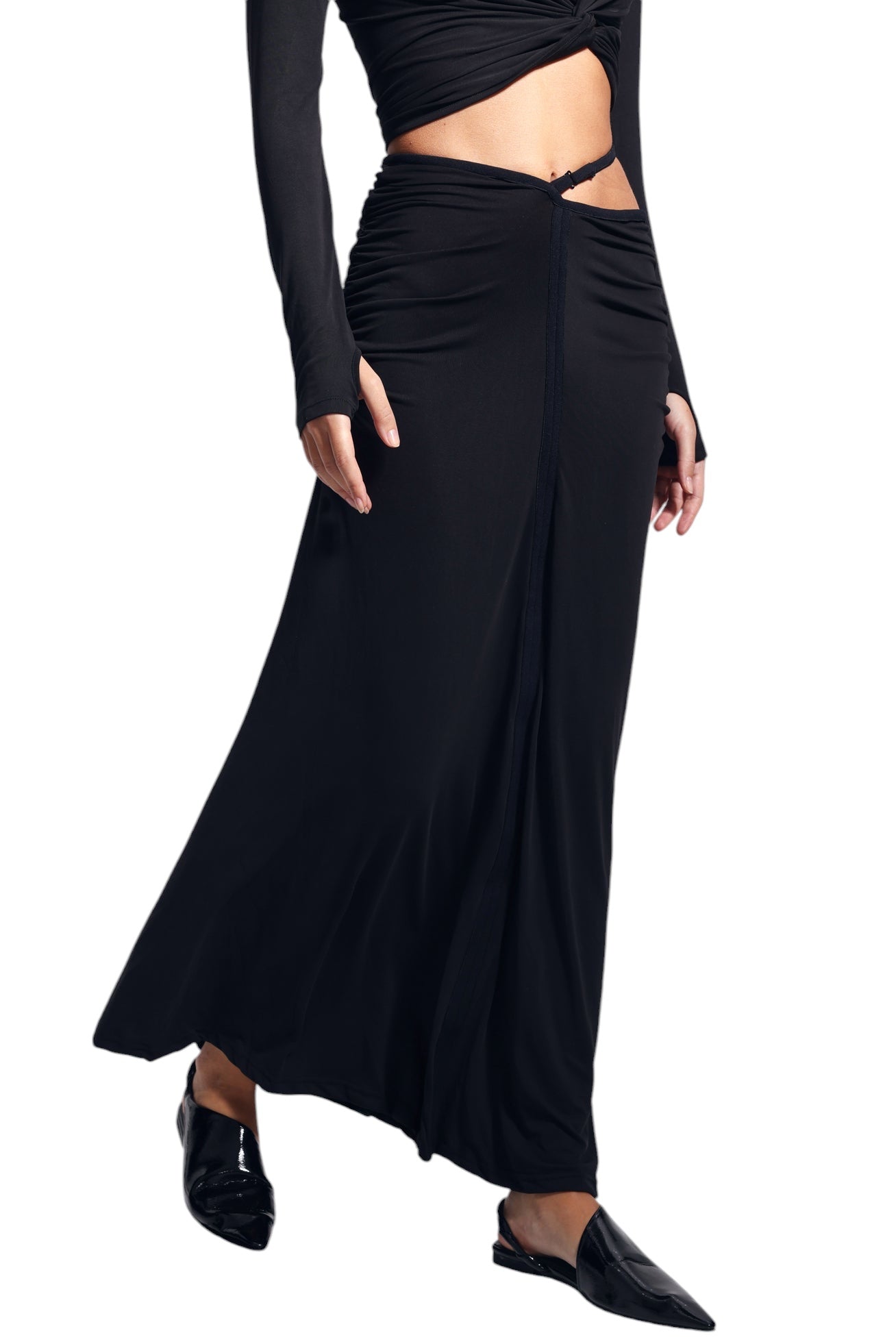 Yırtmaç Detaylı Vücuda Oturan Etek