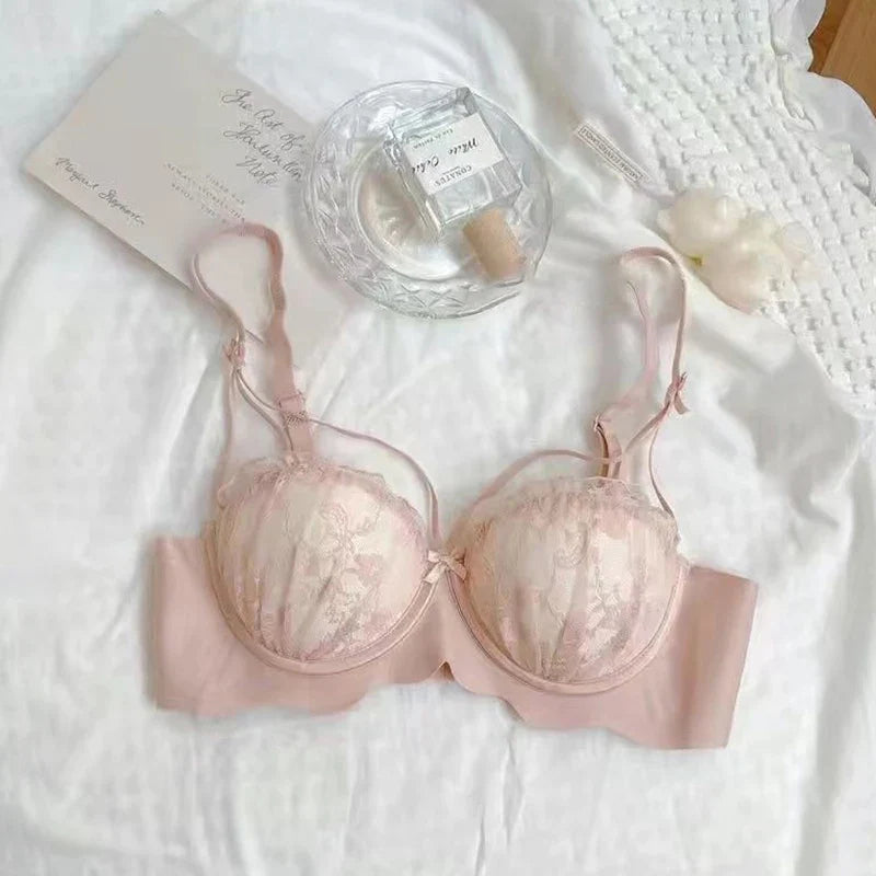 Dantel Nefes Alan Sütyen