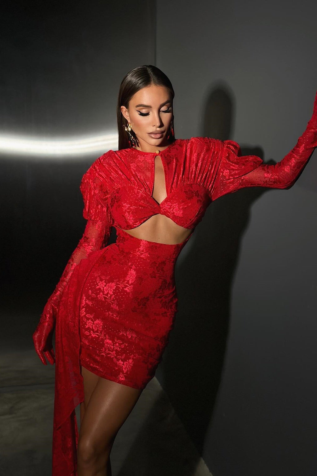 Uzun Kollu Kesik Drapeli Mini Elbise