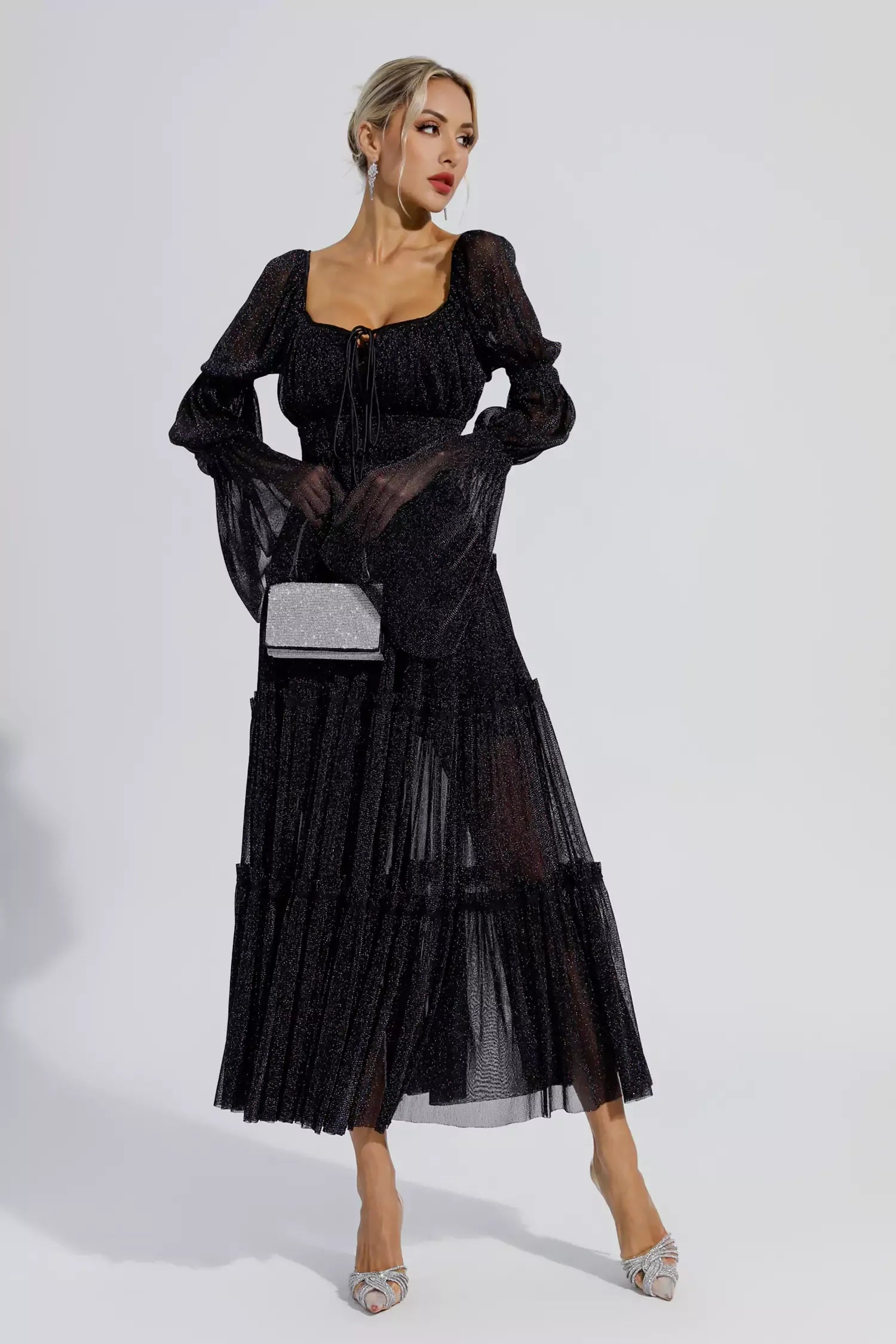 Yaretzi Siyah Pullu Uzun Kollu Maksi Elbise