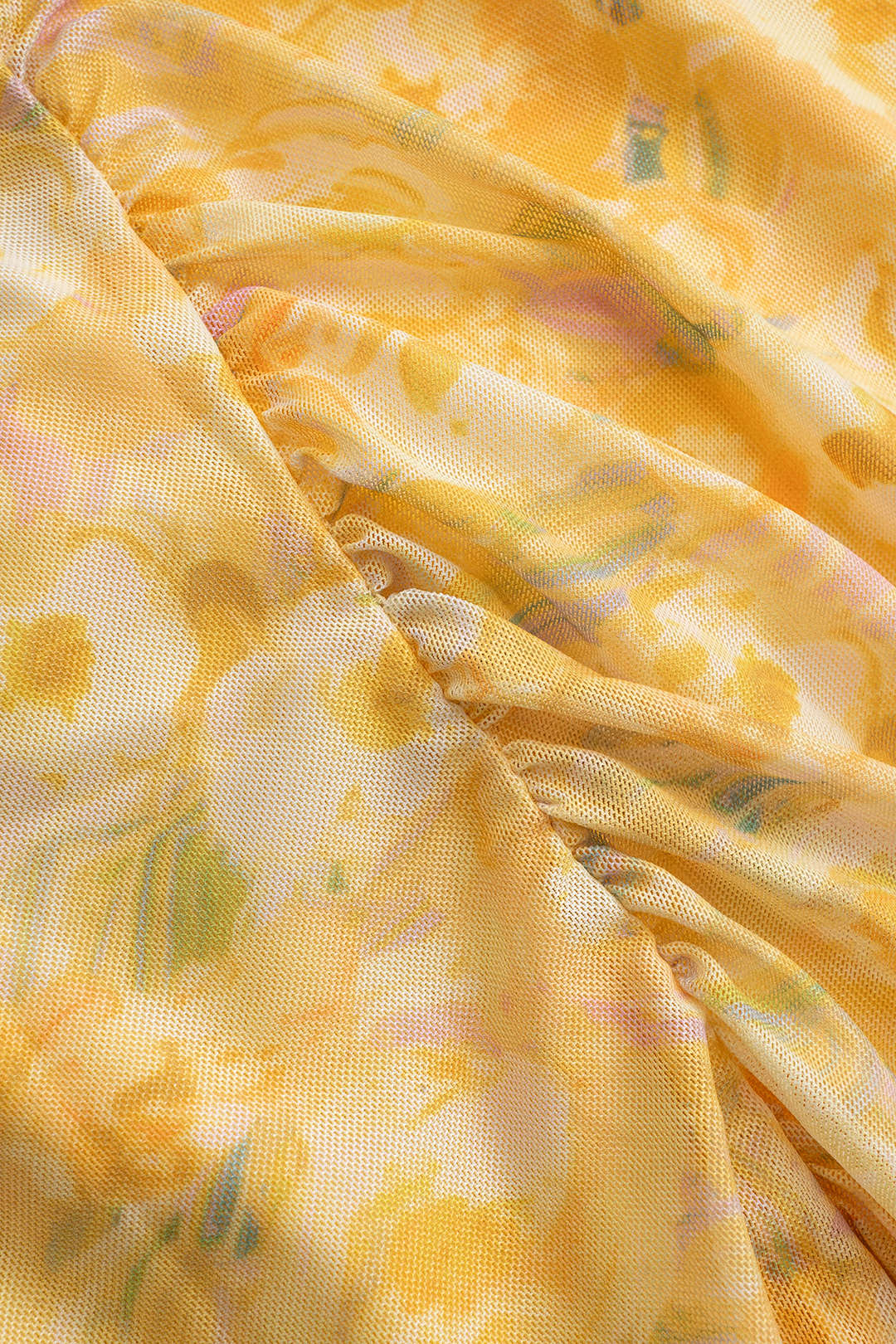 Çiçek Desenli File Ruffle Detaylı V Yaka Kolsuz Mini Elbise