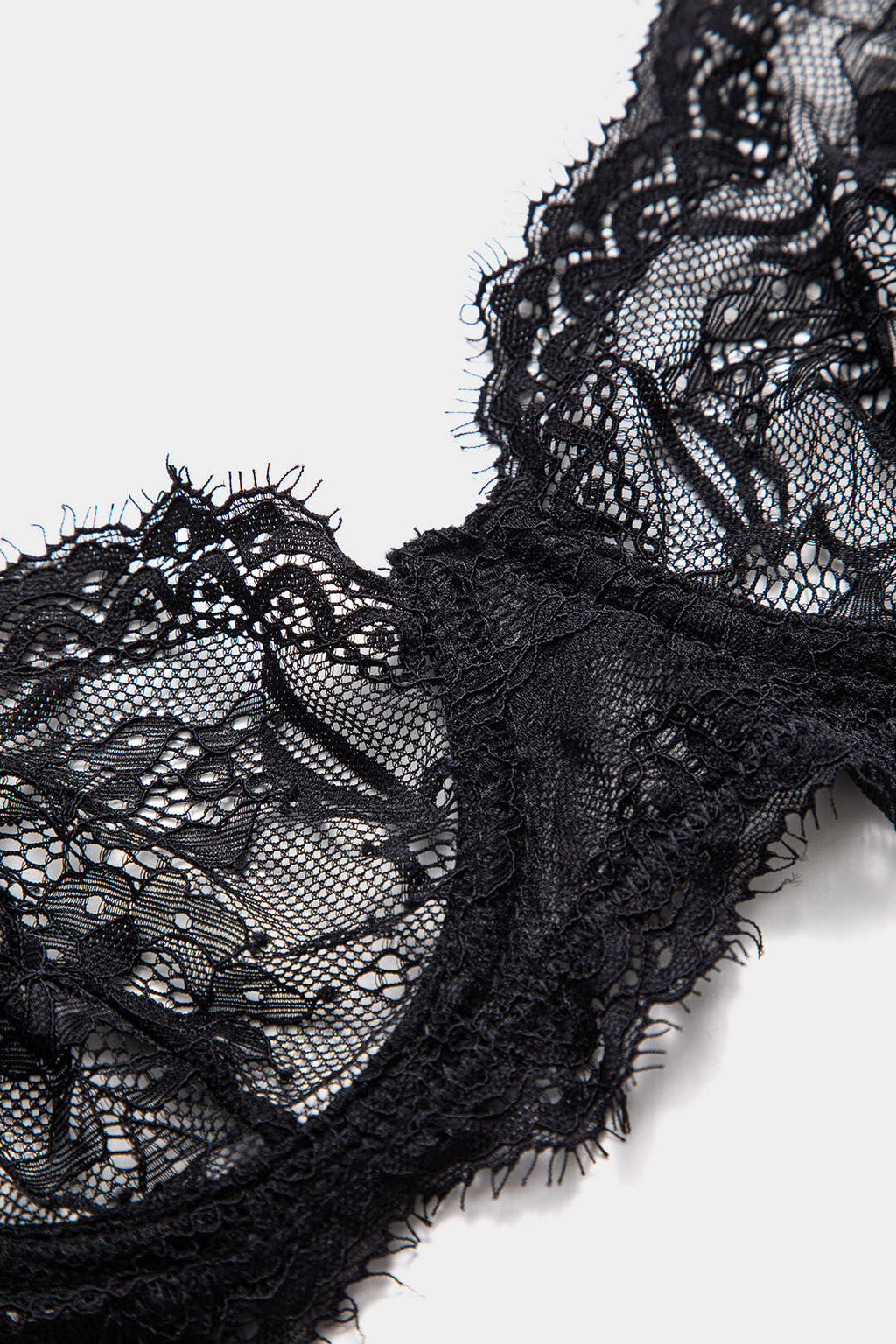 Dantel Nakışlı Çapraz Detaylı Bustiyer Jartiyer Takımı