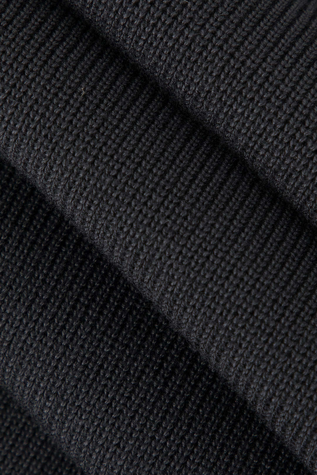 Kısa Tank Top Ve Tokalı Midi Etek Seti