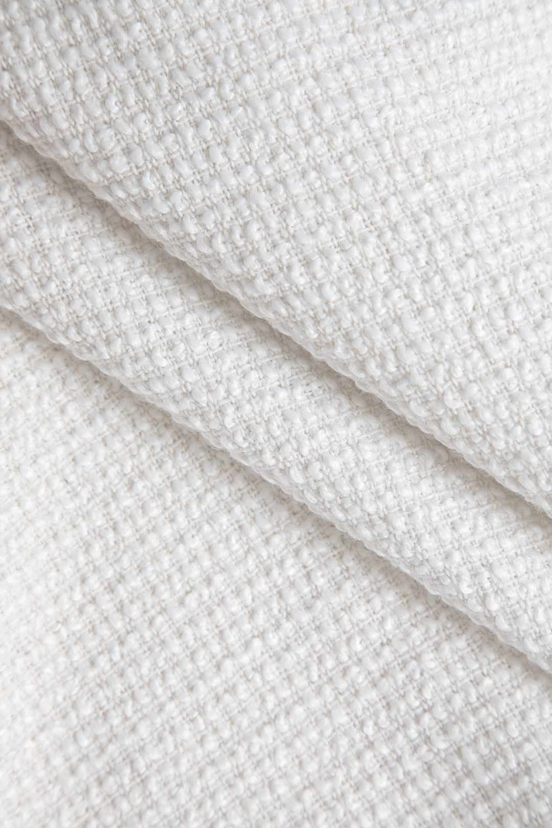 Düğmeli V Yaka Kısa Kollu Gömlek