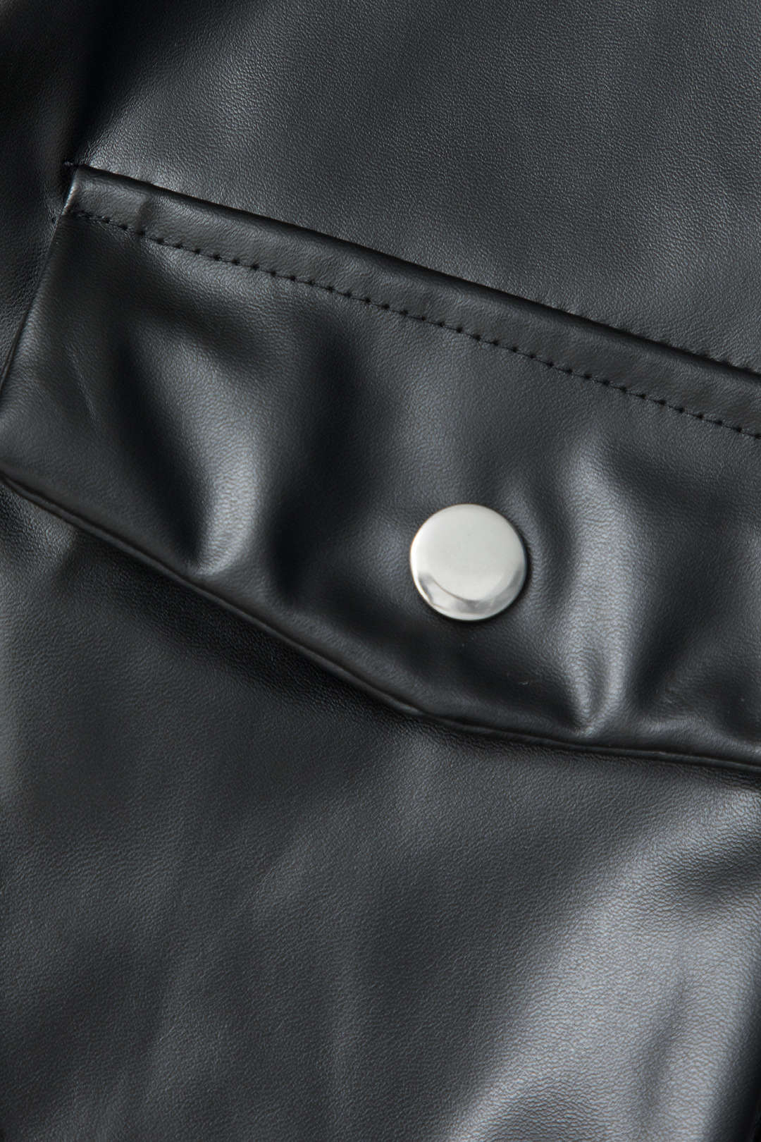 Deri Kapaklı Cepli Düz Paça Kargo Pantolon