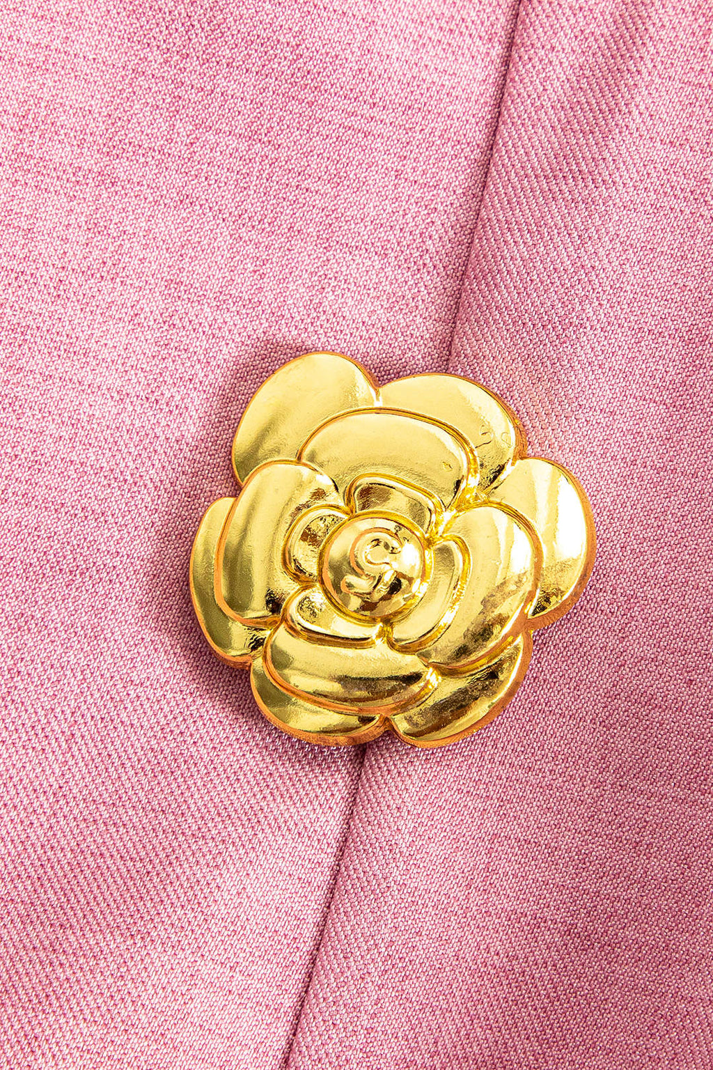 Çiçekli Düğmeli Halter Yaka Sırt Açık Mini Elbise