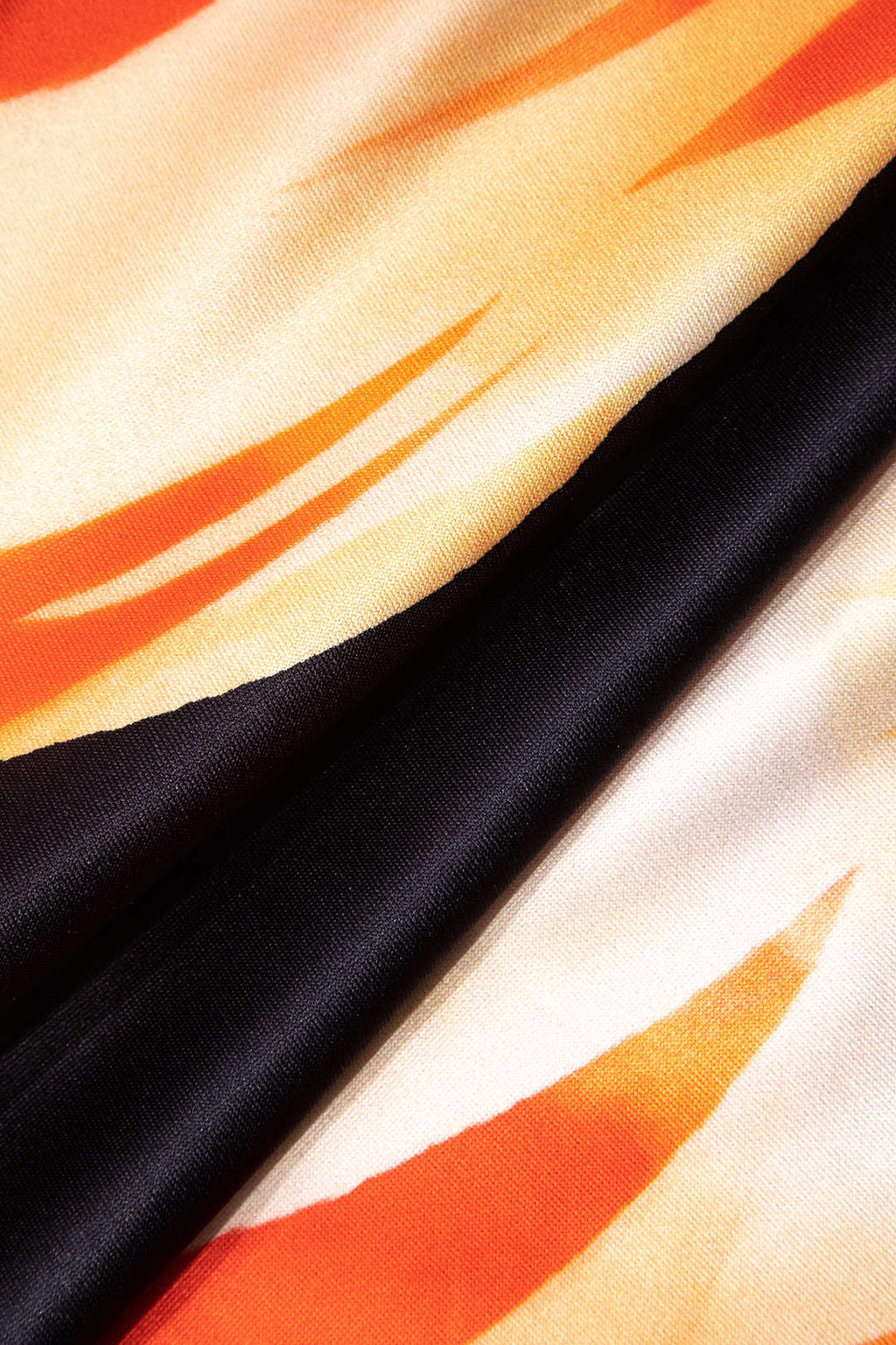 Güneşli Çiçek Desenli Askısız Midi Elbise