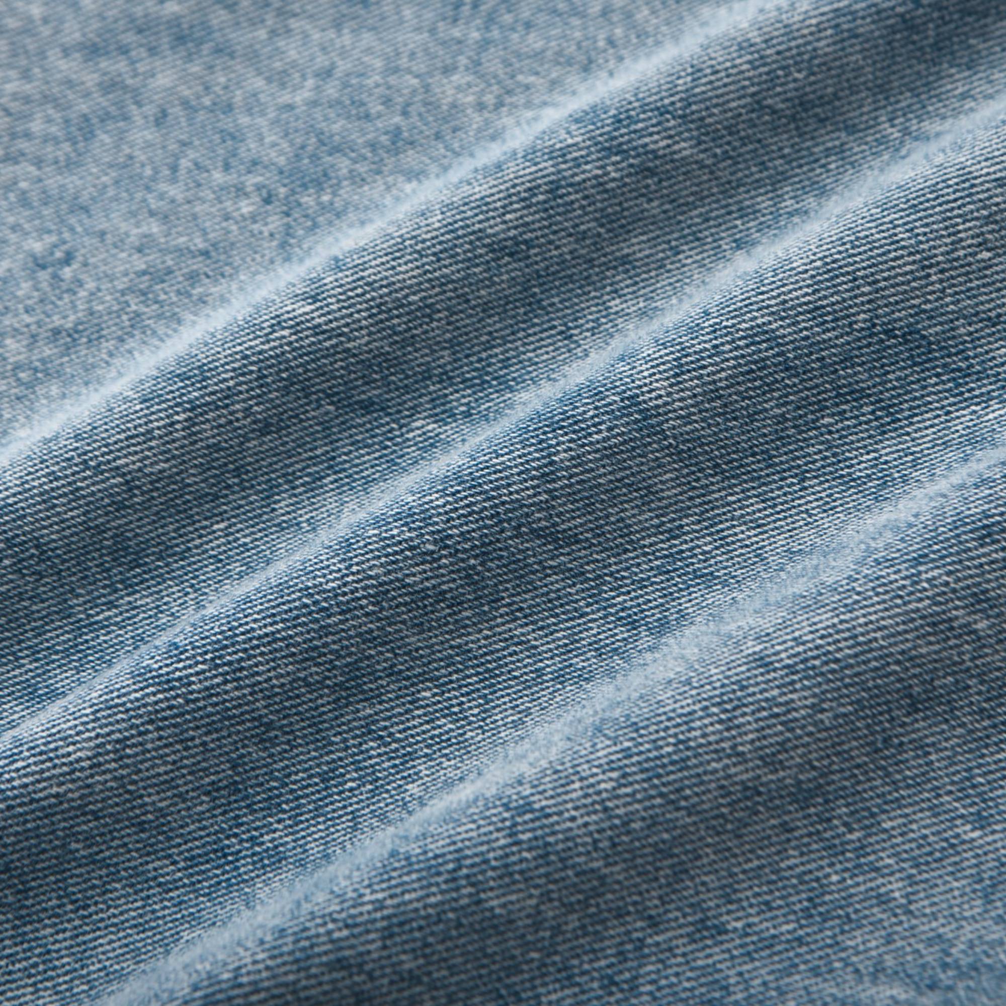 Kalp baskılı düz paça jean