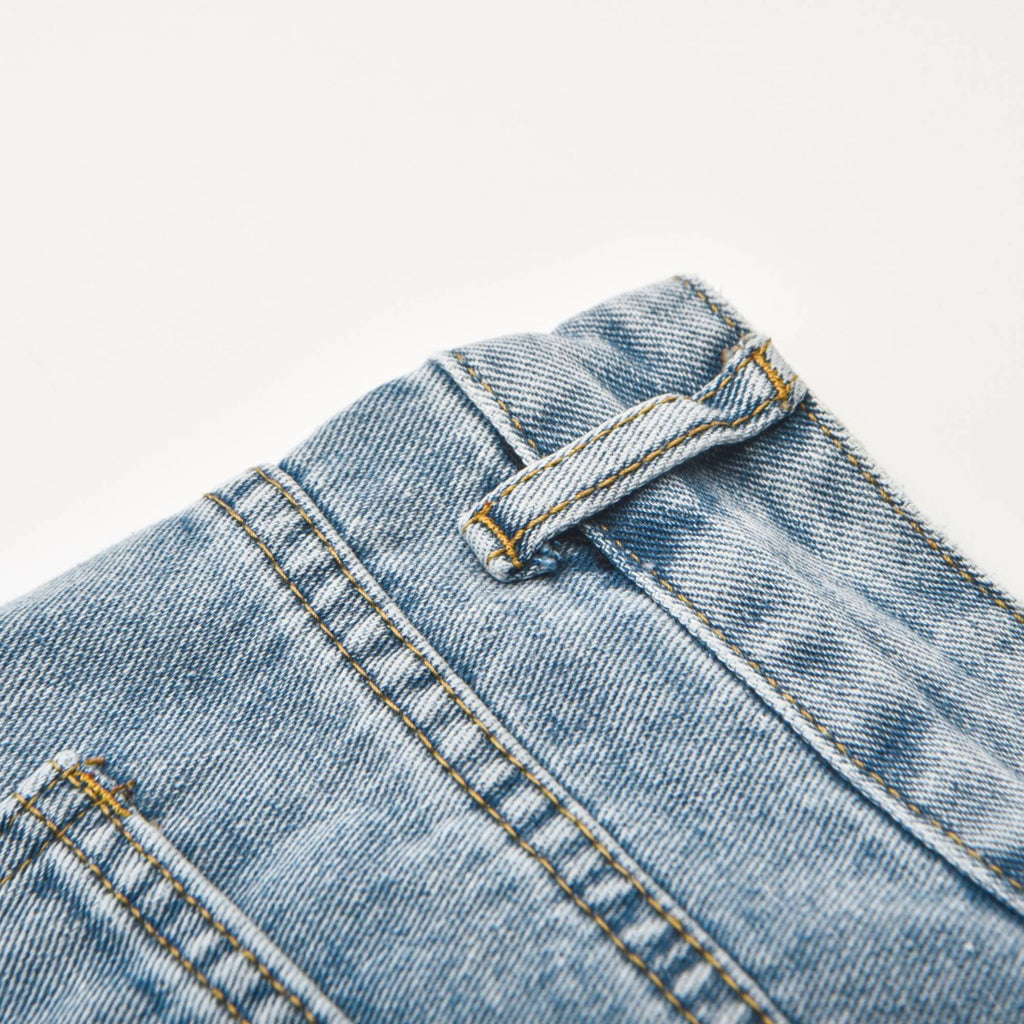 Kalp baskılı düz paça jean